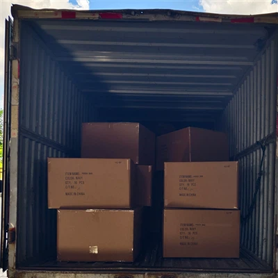 LEGEND TIMES wysyła dziś 800 torebek golfowych