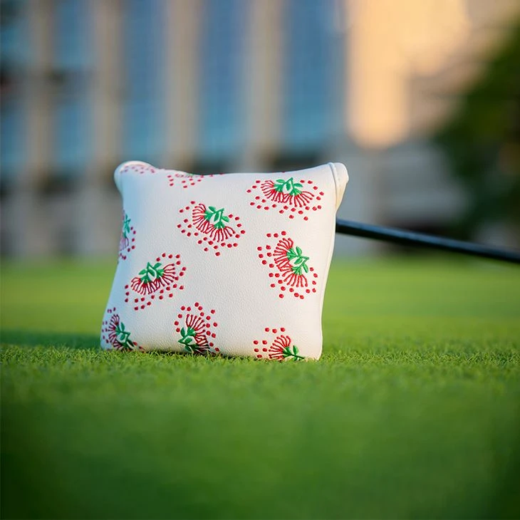 flowers wood putter cover 1
